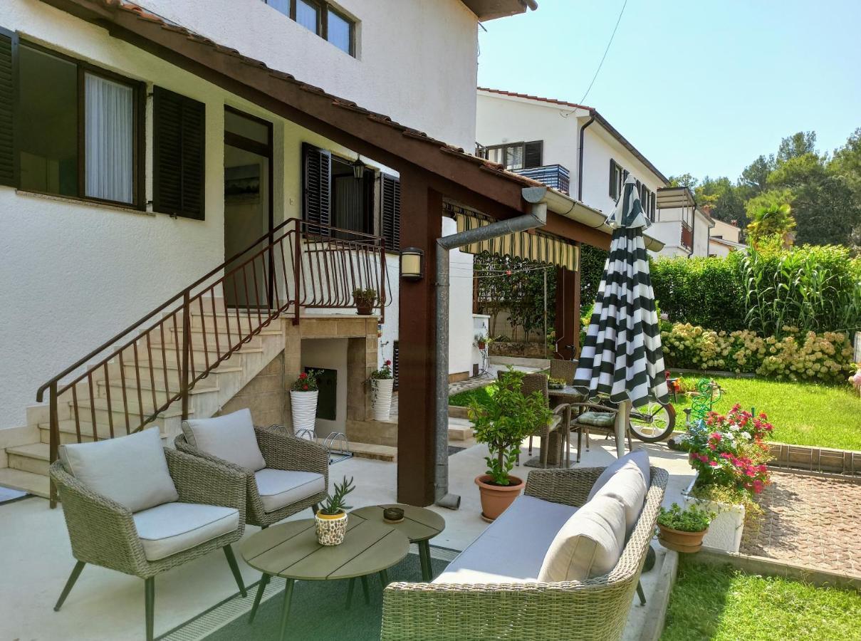 Apartments Villa Katana Poreč Buitenkant foto