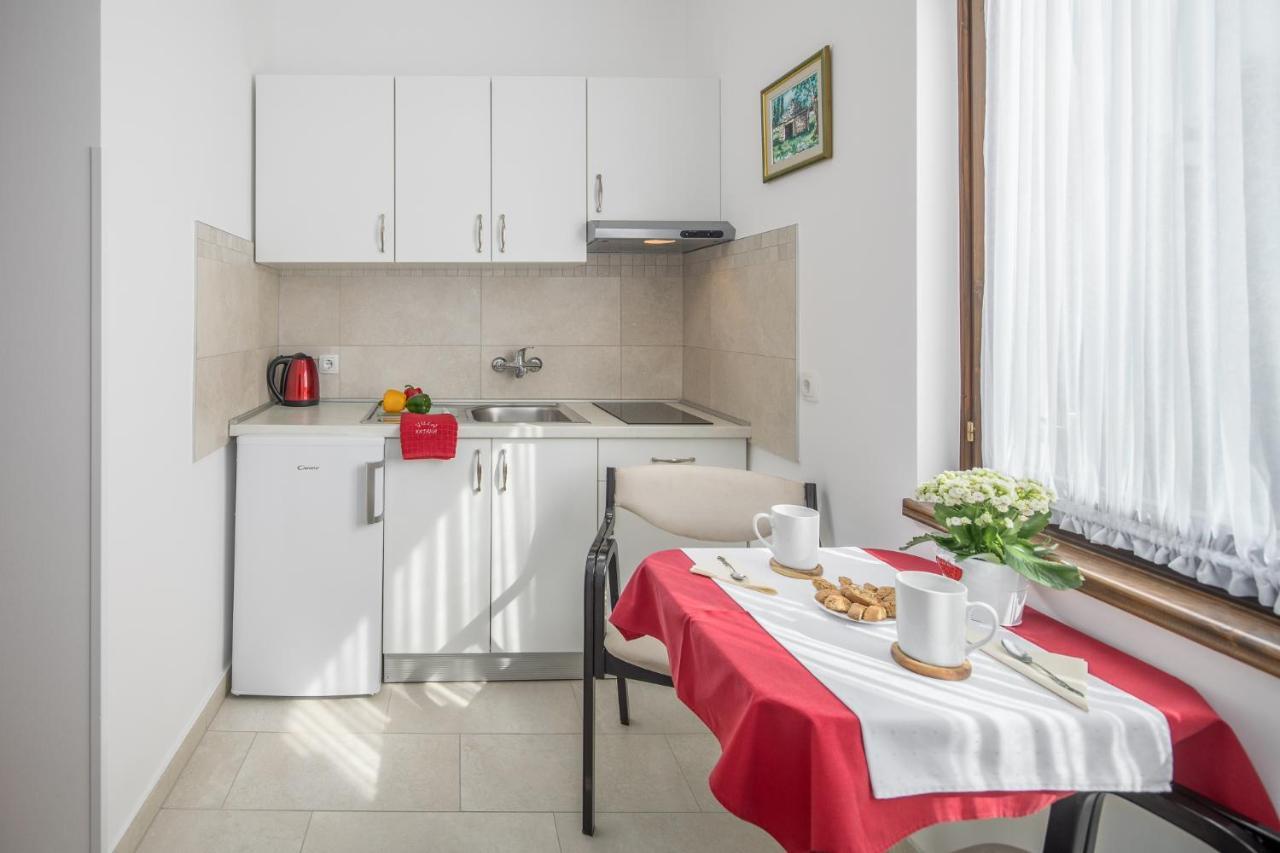 Apartments Villa Katana Poreč Buitenkant foto